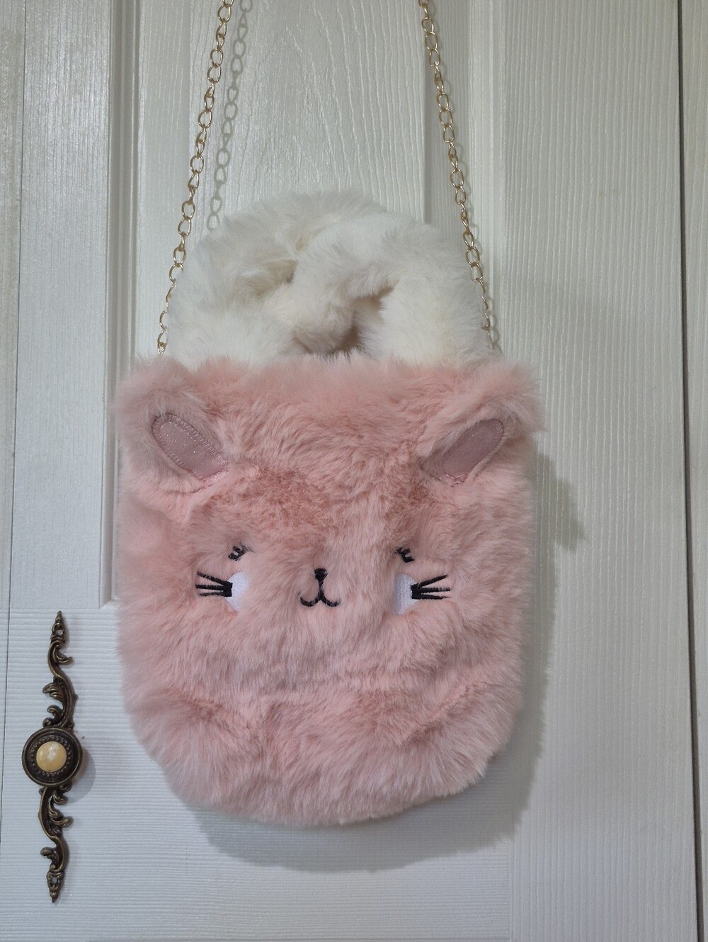 Danbar global pink fluffy bunny purse with gold chain strap